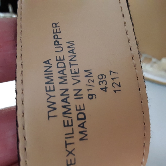 Tommy Hilfiger wedge espadrille sandals - Picture 7 of 7